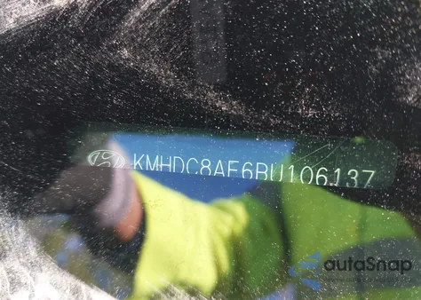 2011 Hyundai Elantra Touring Gls from USA, damaged, VIN KMHDC8AE6BU106137